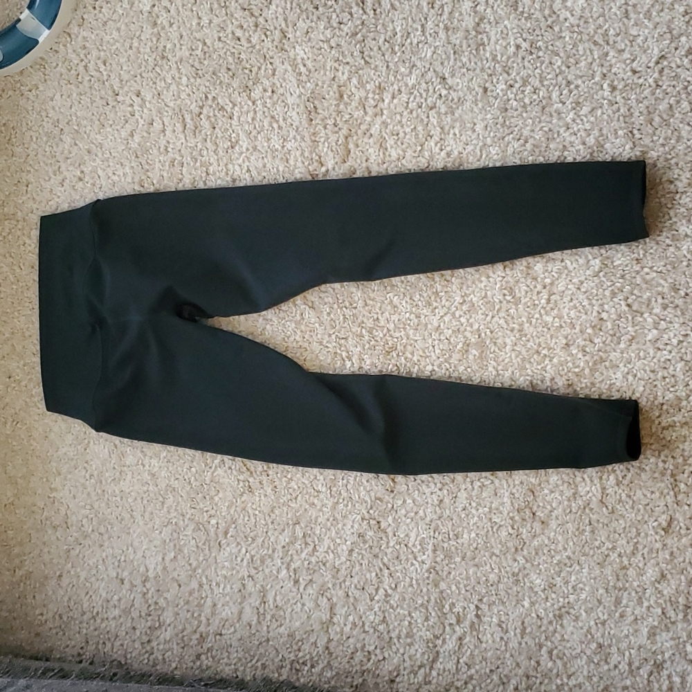 Alo Yoga leggings